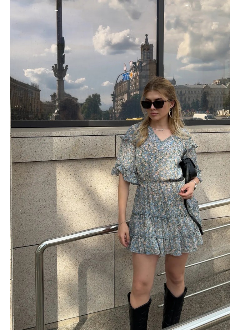 Блакитна шифонова сукня Блакитна шифонова сукня